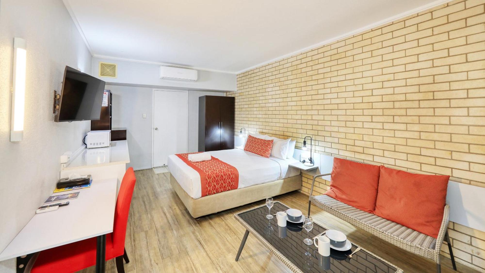 Tropical Gateway Motor Inn Rockhampton Dış mekan fotoğraf