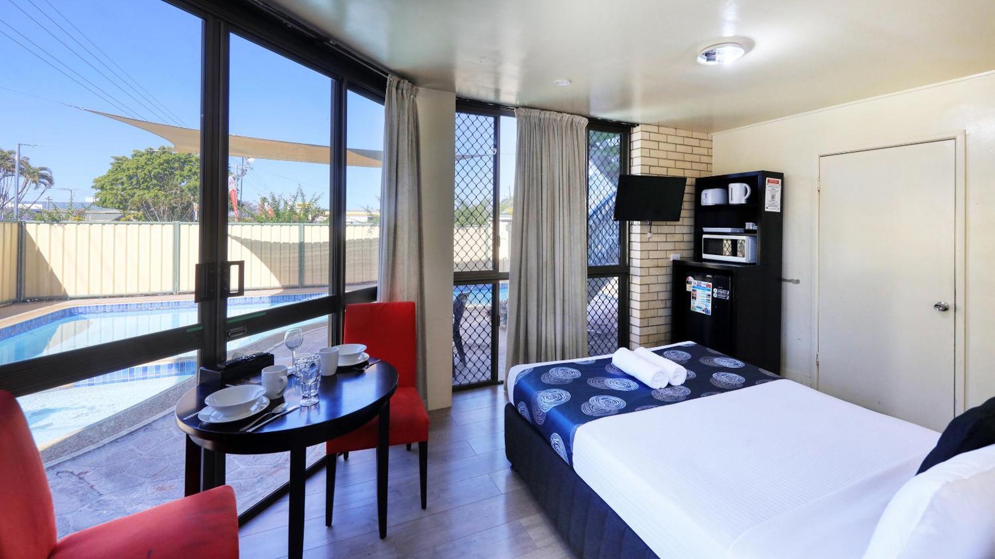 Tropical Gateway Motor Inn Rockhampton Dış mekan fotoğraf