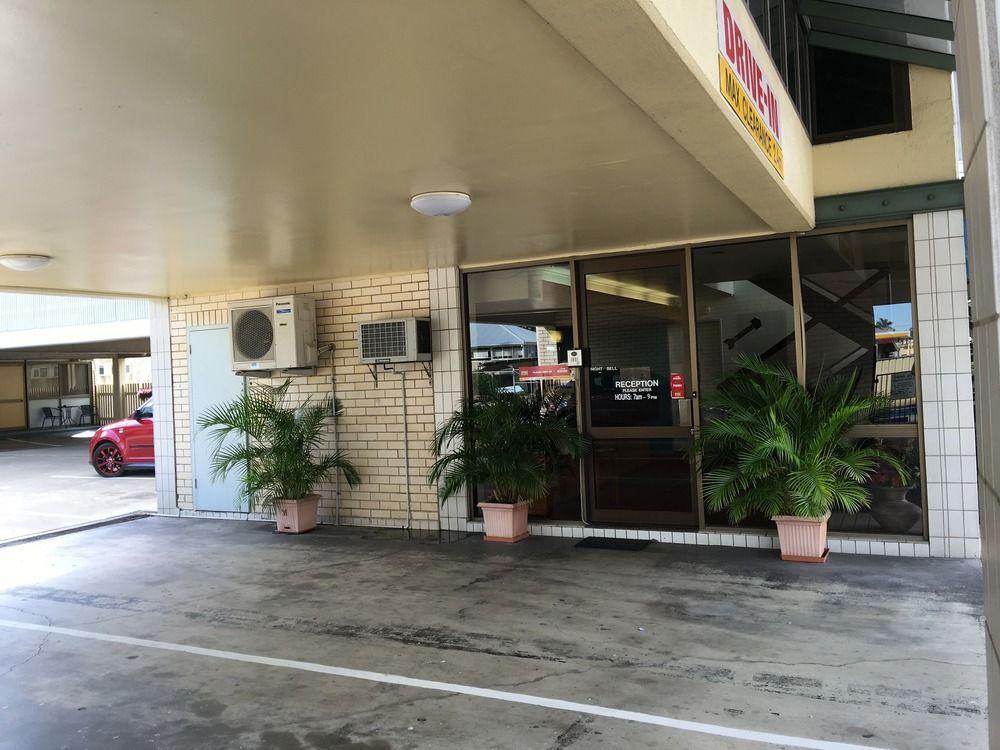 Tropical Gateway Motor Inn Rockhampton Dış mekan fotoğraf